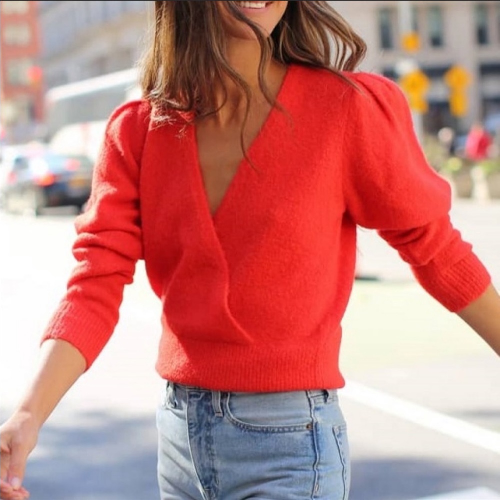 SOMETHING NAVY RED SWEATER